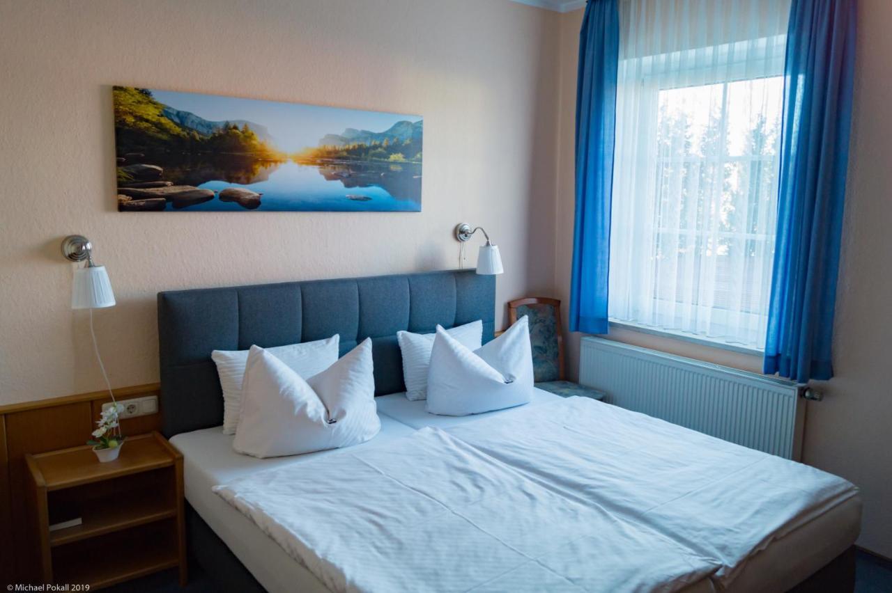 Hotel Wutzler Miesitz Exteriör bild