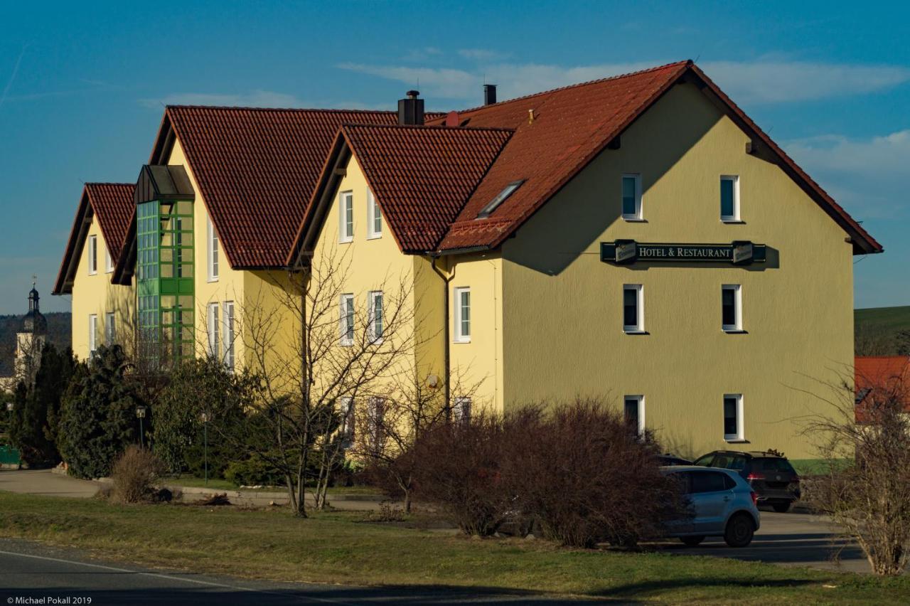 Hotel Wutzler Miesitz Exteriör bild