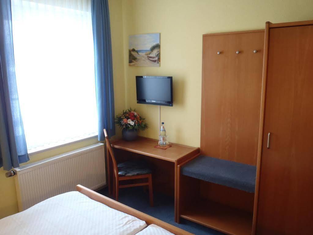 Hotel Wutzler Miesitz Exteriör bild